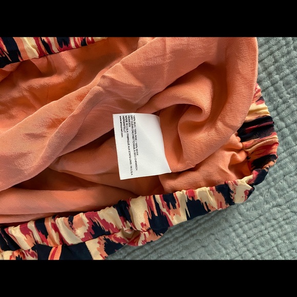 Amour Vert 100%silk shorts size L - Picture 3 of 5